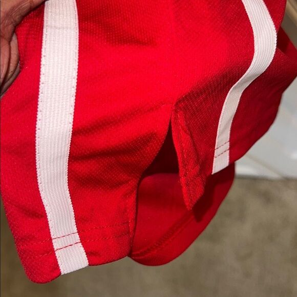 Red Oklahoma Basketball Jersey - Picture 13 of 14